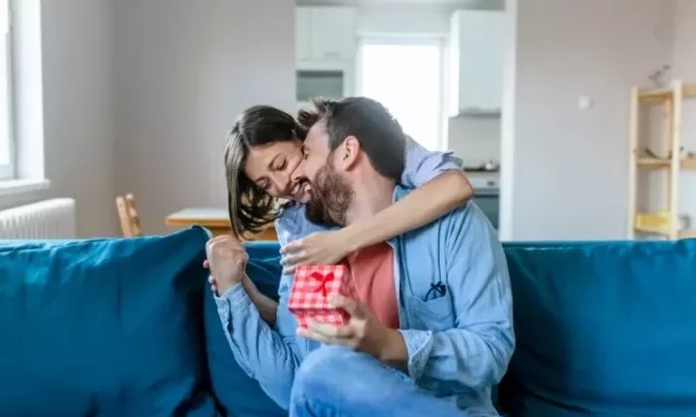 Porque mi ex novio no me habla [2022]